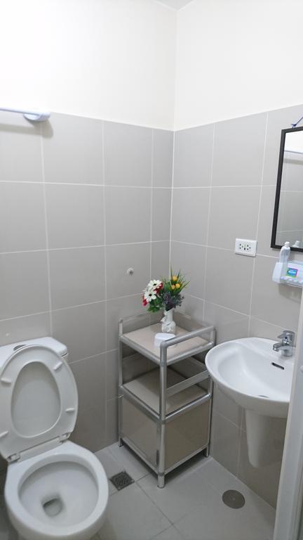 Salvador @ Mezza 2 Smdc Residences Manila Kültér fotó